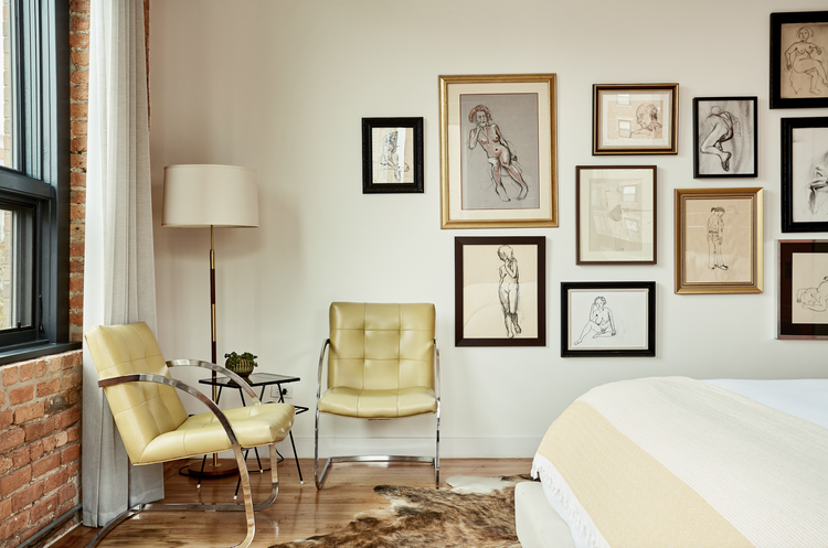 Guest room interior at Publishing House Bed and Breakfast Chicago