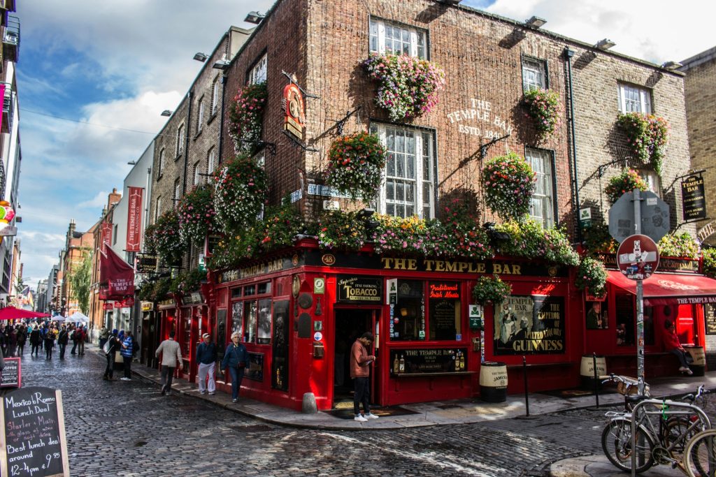 Crowds of tourists in Temple Bar, Dublin, on a sunny summer day